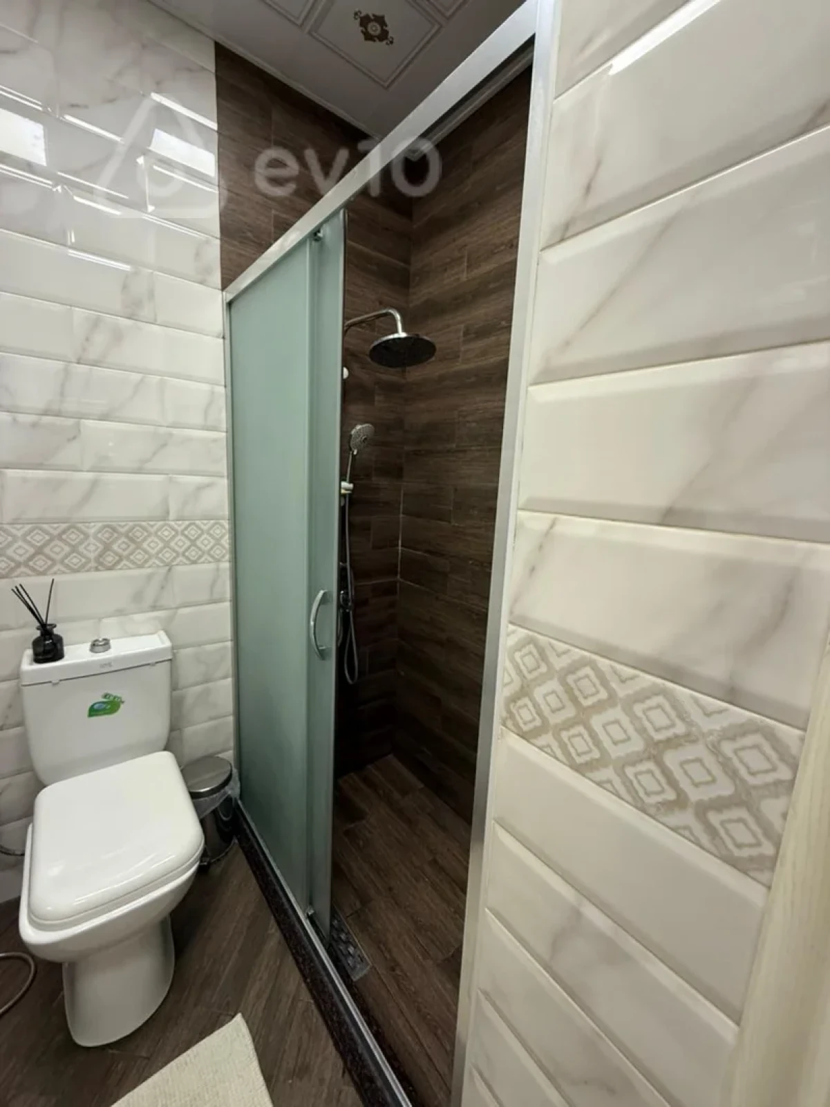 Kirayə verilir 2 otaqlı yeni tikili 74 m²