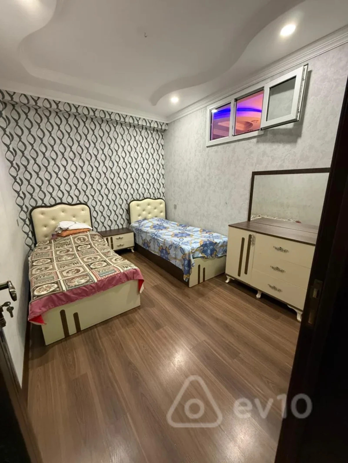 Kirayə verilir 3 otaqlı yeni tikili 78 m²