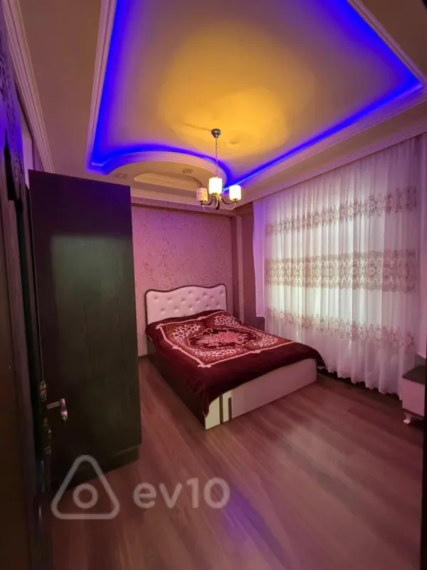 Kirayə verilir 3 otaqlı yeni tikili 78 m²