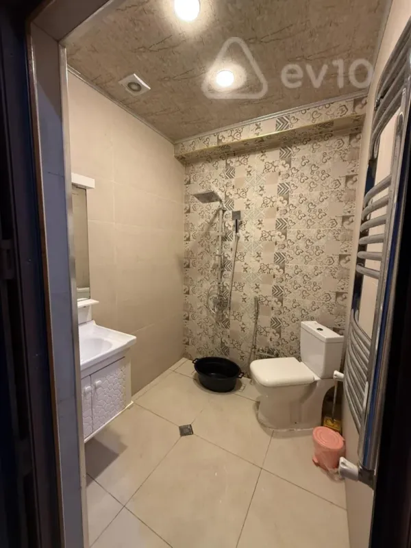 Kirayə verilir 3 otaqlı yeni tikili 78 m²