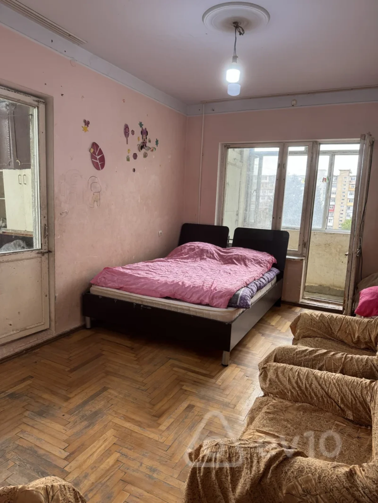 Kirayə verilir 1 otaqlı köhnə tikili 45 m²