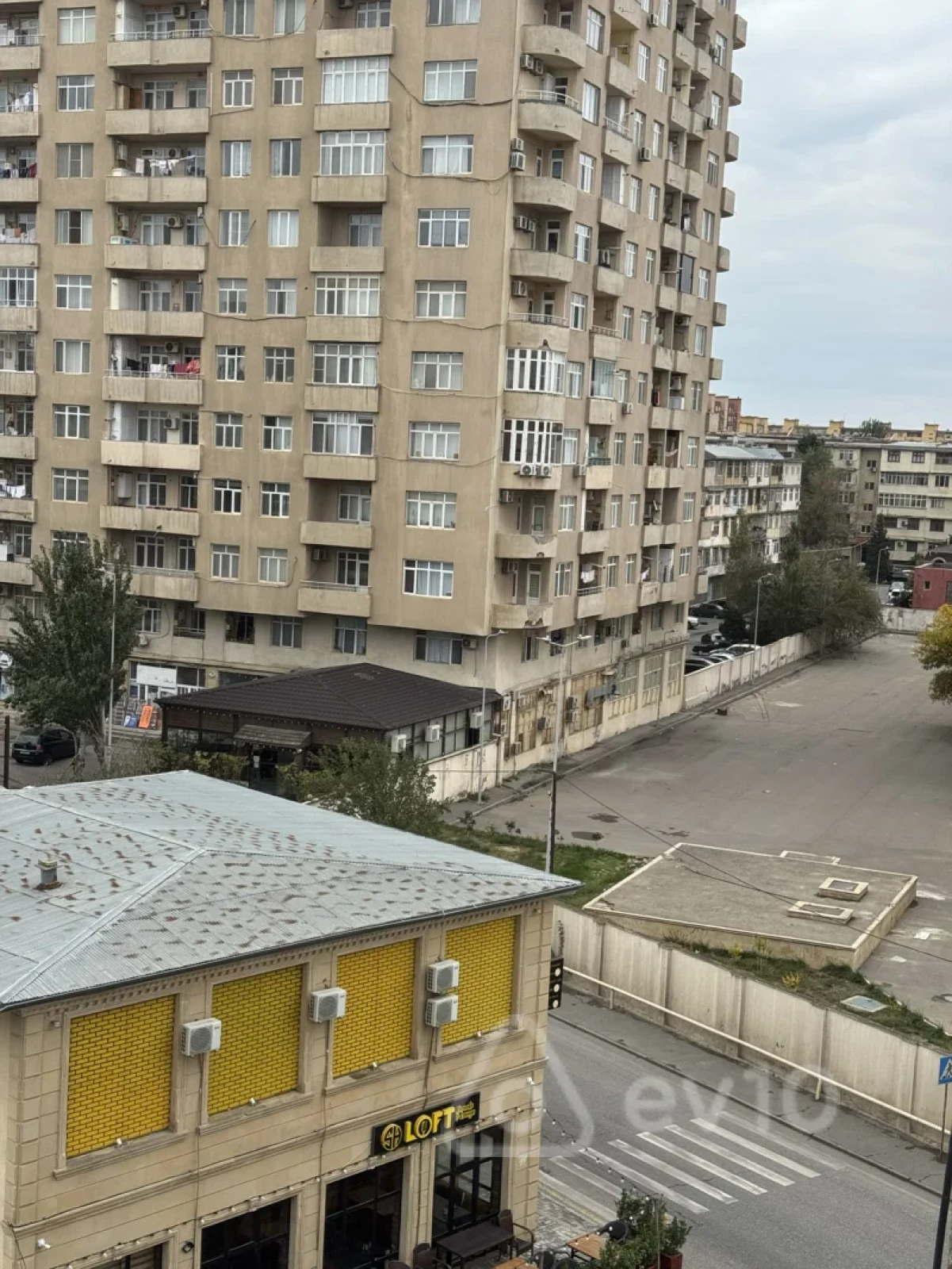 Kirayə verilir 1 otaqlı köhnə tikili 45 m²