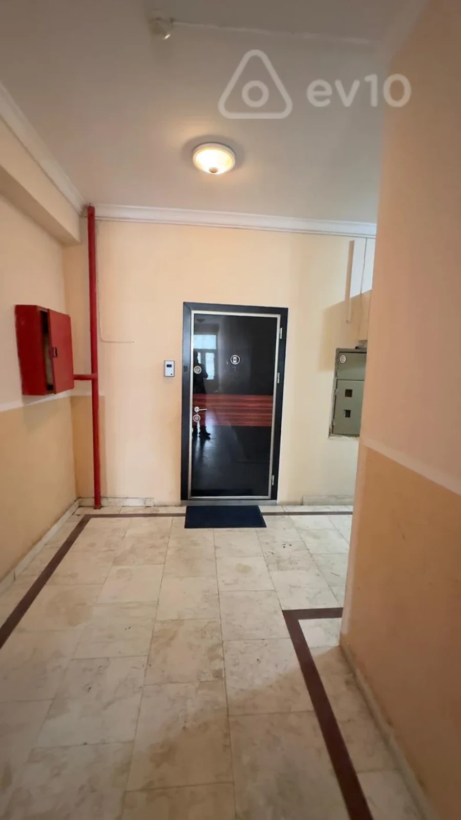 Kirayə verilir 3 otaqlı yeni tikili 90 m²