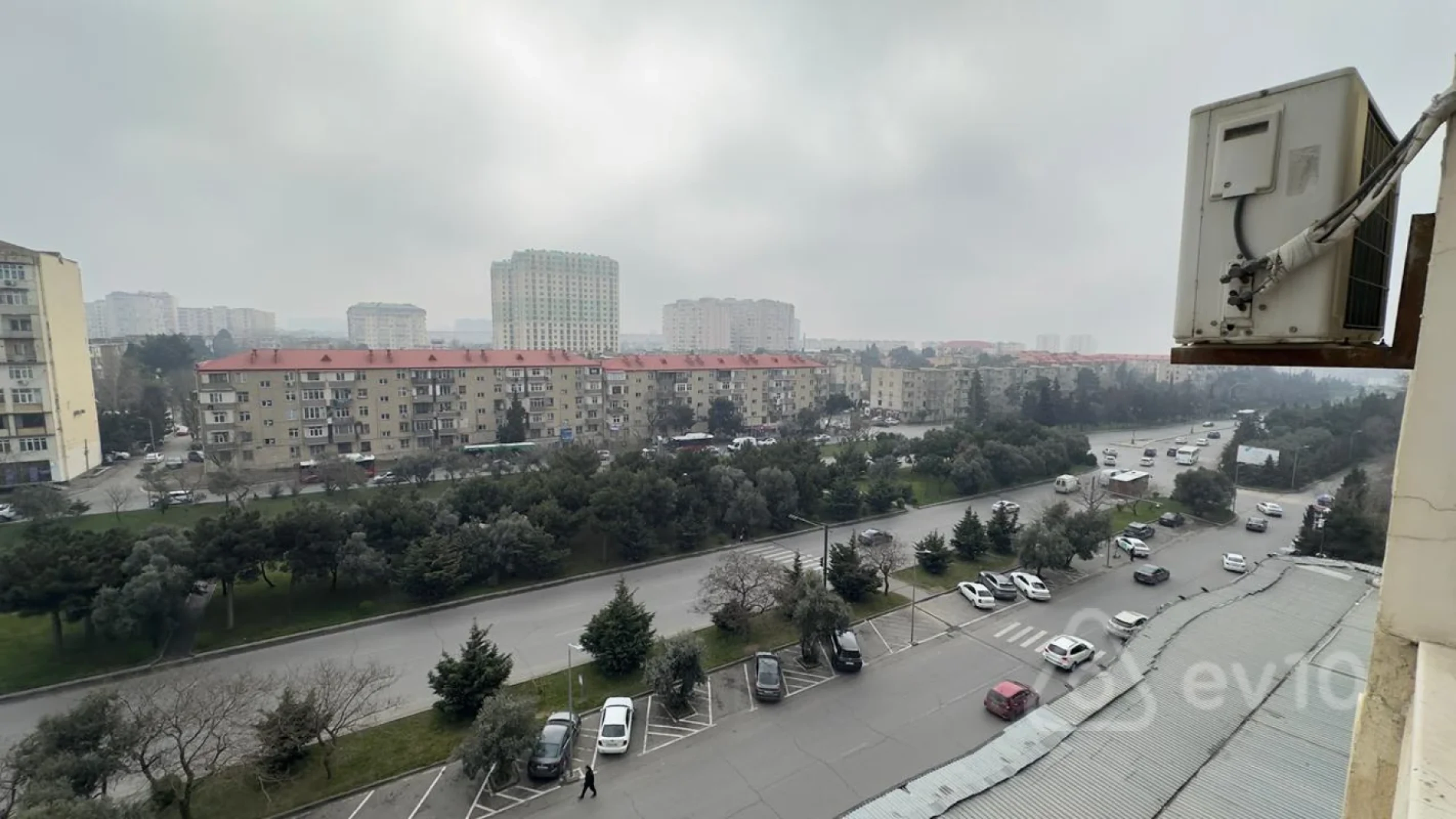 Kirayə verilir 3 otaqlı yeni tikili 90 m²