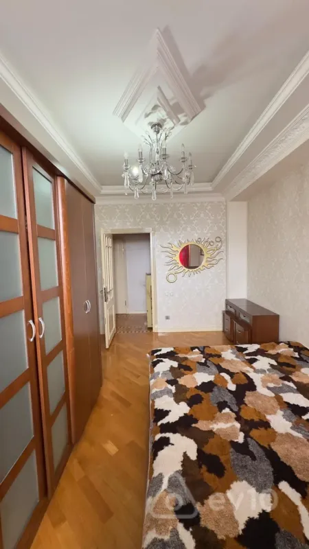 Kirayə verilir 3 otaqlı yeni tikili 90 m²
