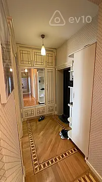 Kirayə verilir 3 otaqlı yeni tikili 90 m²
