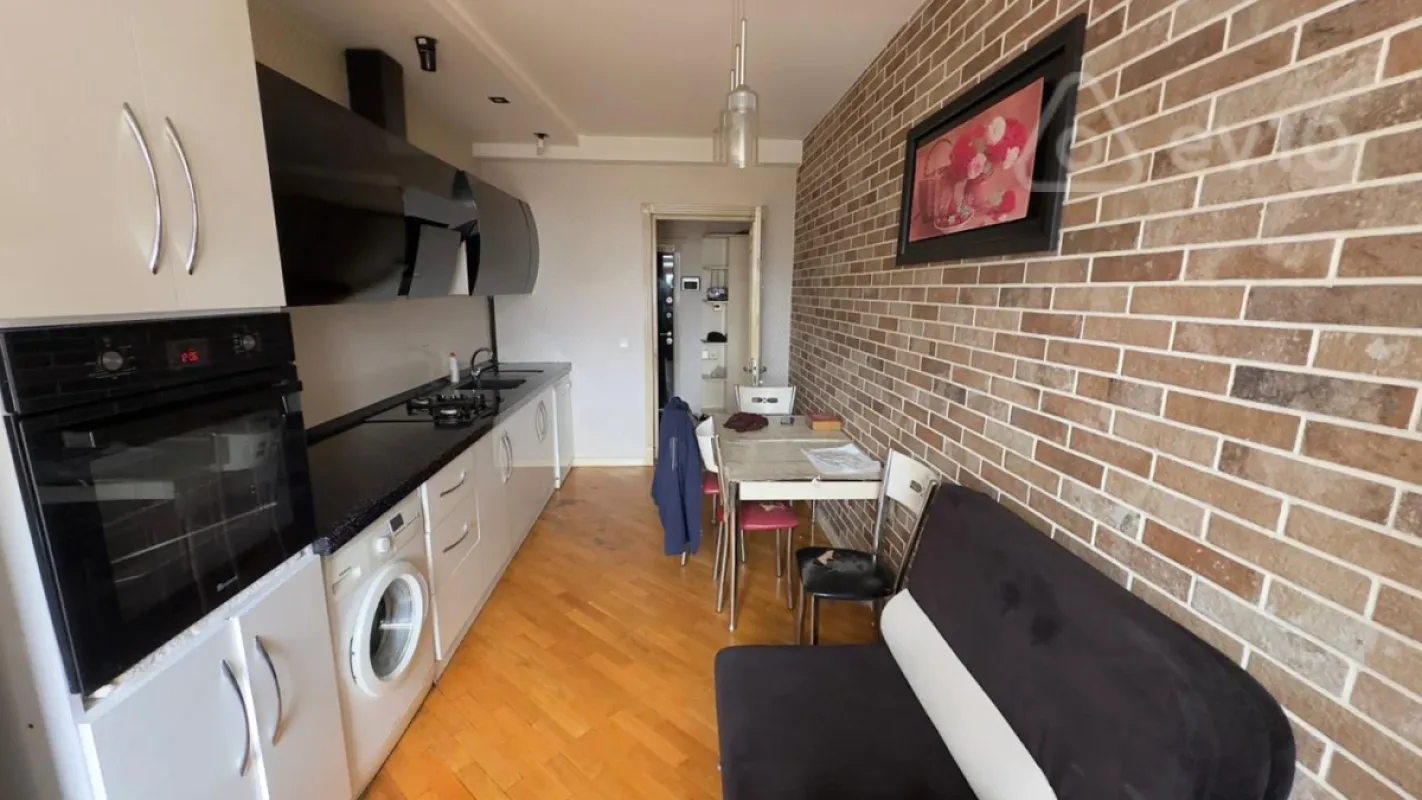 Kirayə verilir 3 otaqlı yeni tikili 90 m²