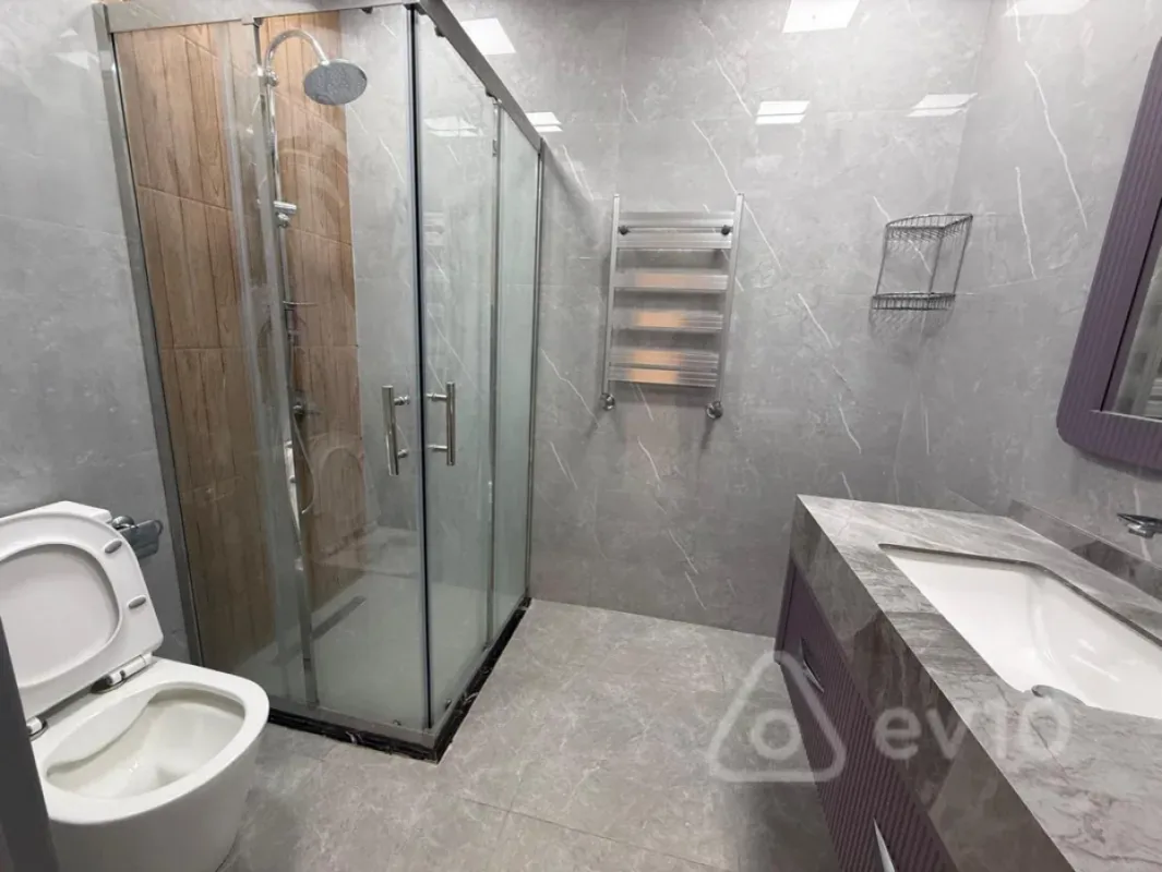 Kirayə verilir 3 otaqlı yeni tikili 112 m²