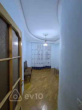 Kirayə verilir 3 otaqlı yeni tikili 75 m²