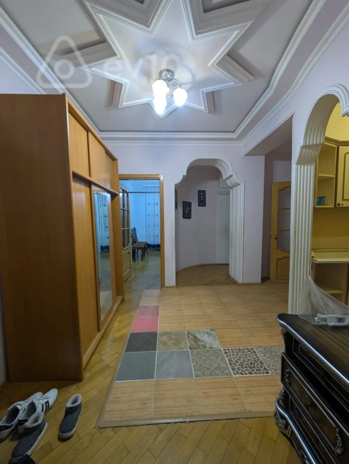 Kirayə verilir 3 otaqlı yeni tikili 75 m²