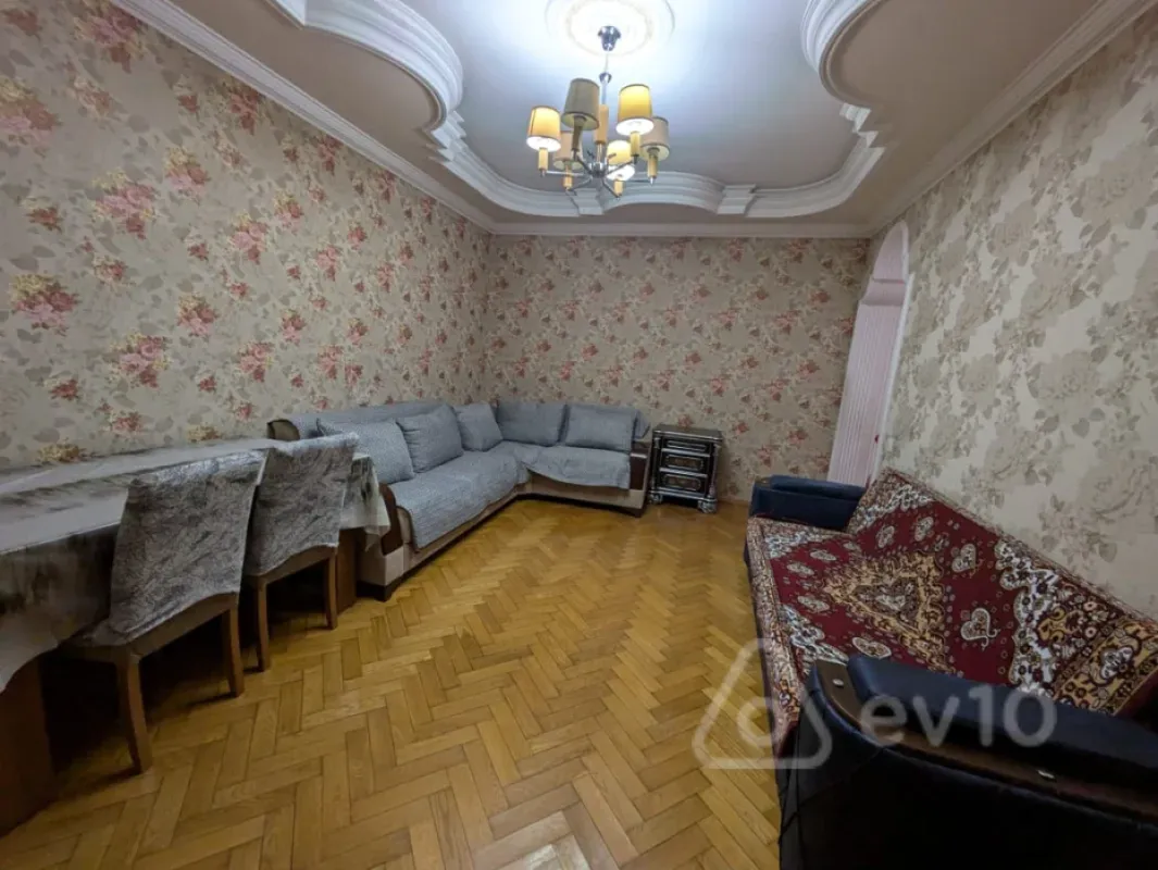 Kirayə verilir 3 otaqlı yeni tikili 75 m²