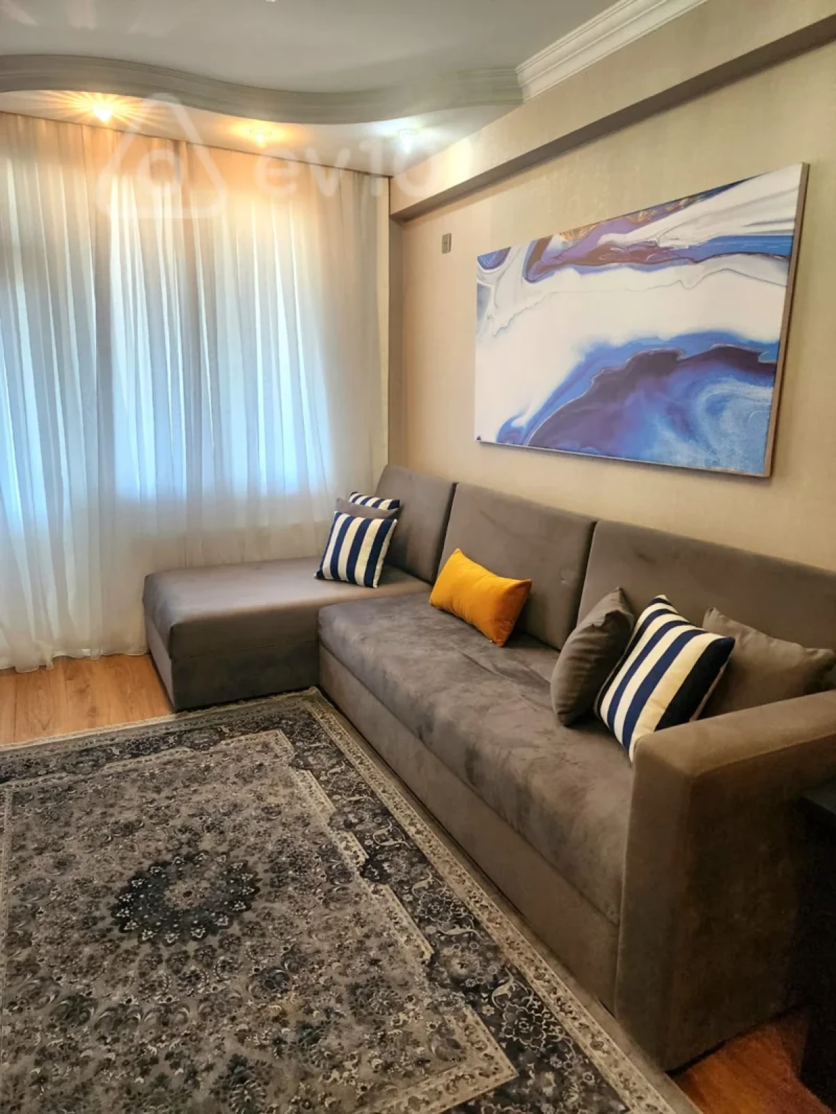 Kirayə verilir 3 otaqlı yeni tikili 111 m²