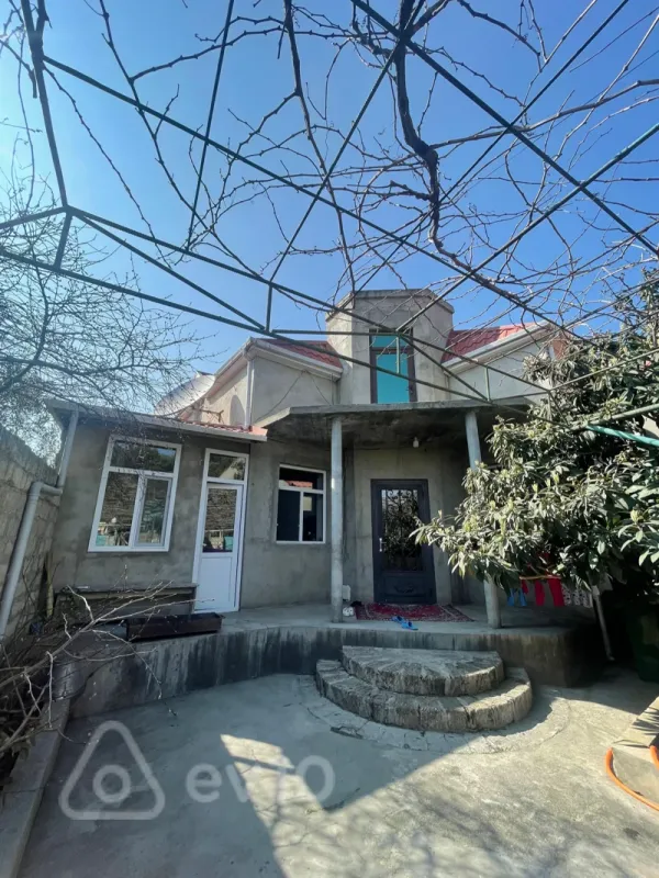 Satılır 4 otaqlı həyət evi 170 m²