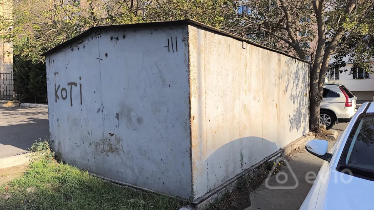 Satılır qaraj 21 m²