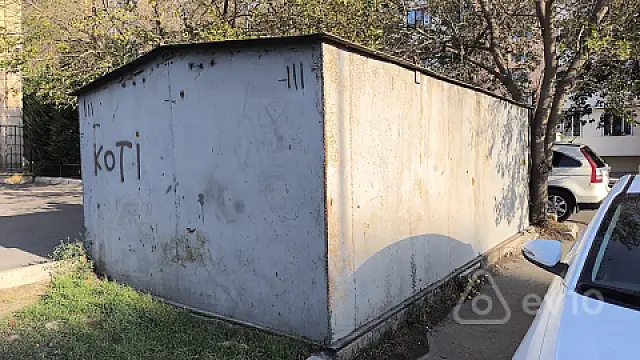 Satılır qaraj 21 m²