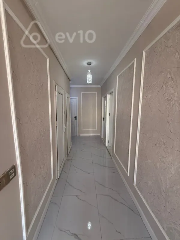 Satılır 3 otaqlı köhnə tikili 85 m²
