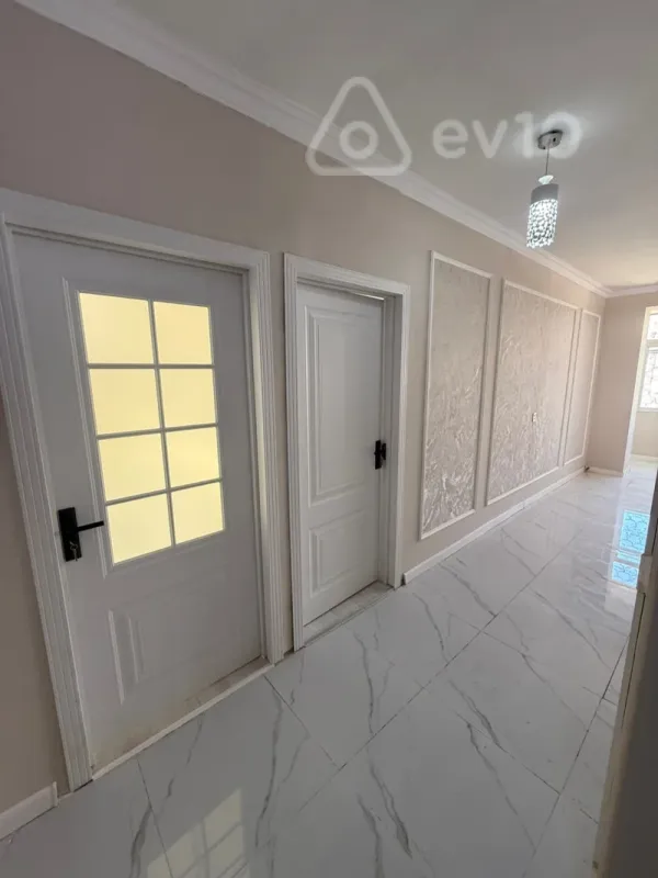 Satılır 3 otaqlı köhnə tikili 85 m²