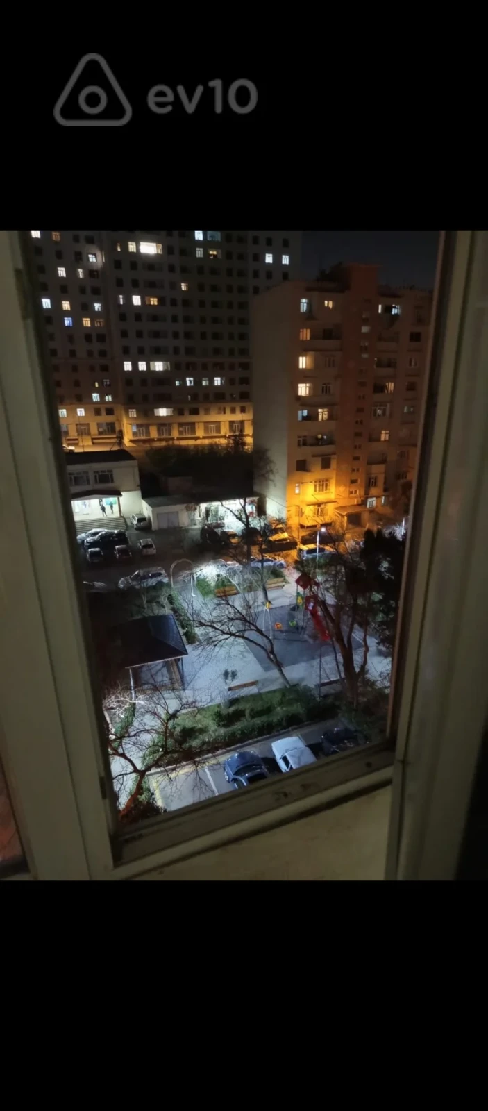 Kirayə verilir 2 otaqlı köhnə tikili 56 m²