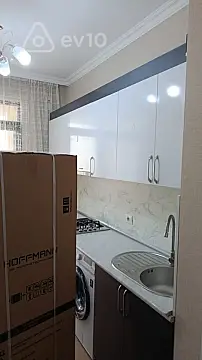 Kirayə verilir 2 otaqlı yeni tikili 90 m²