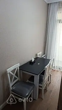 Kirayə verilir 2 otaqlı yeni tikili 90 m²