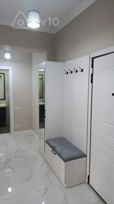 Kirayə verilir 2 otaqlı yeni tikili 90 m²