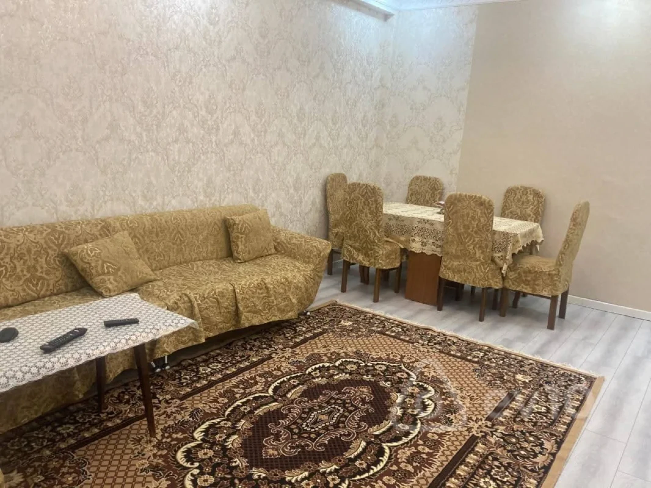 Kirayə verilir 3 otaqlı yeni tikili 80 m²