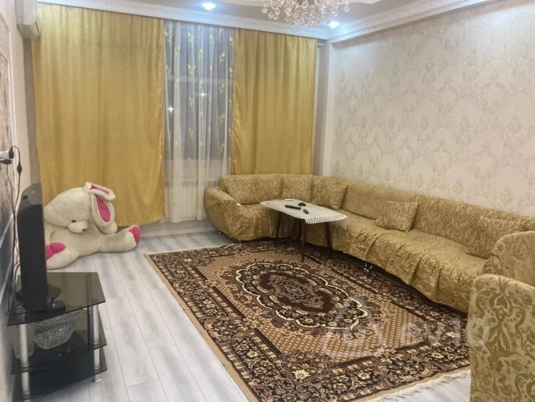 Kirayə verilir 3 otaqlı yeni tikili 80 m²