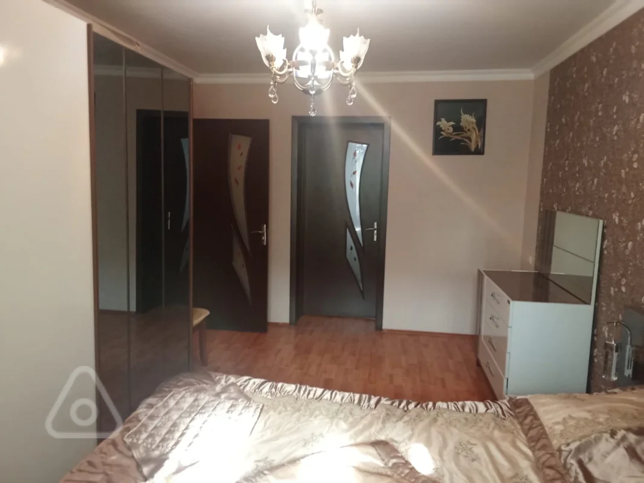 Kirayə verilir 3 otaqlı köhnə tikili 62 m²