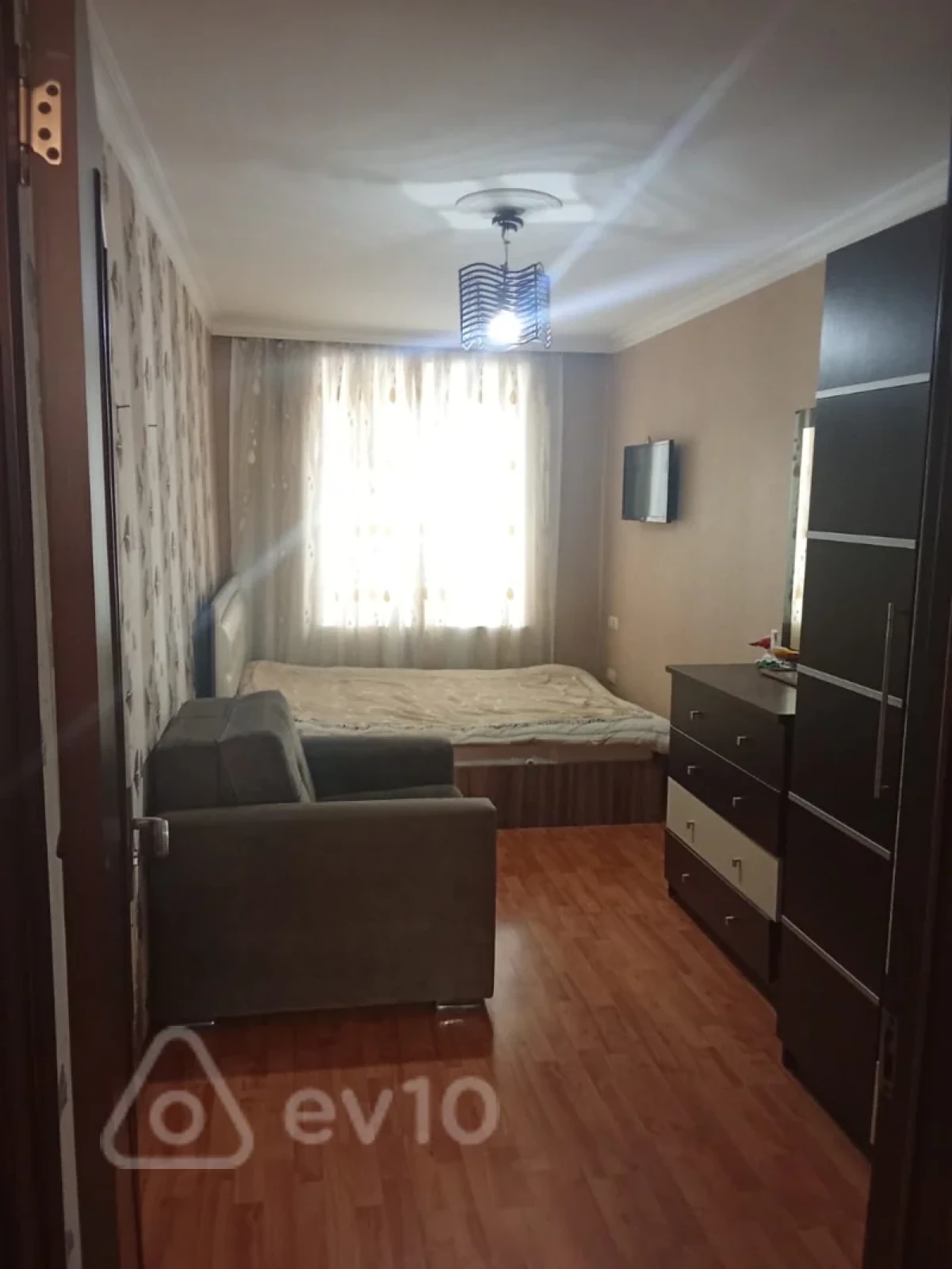 Kirayə verilir 3 otaqlı köhnə tikili 62 m²