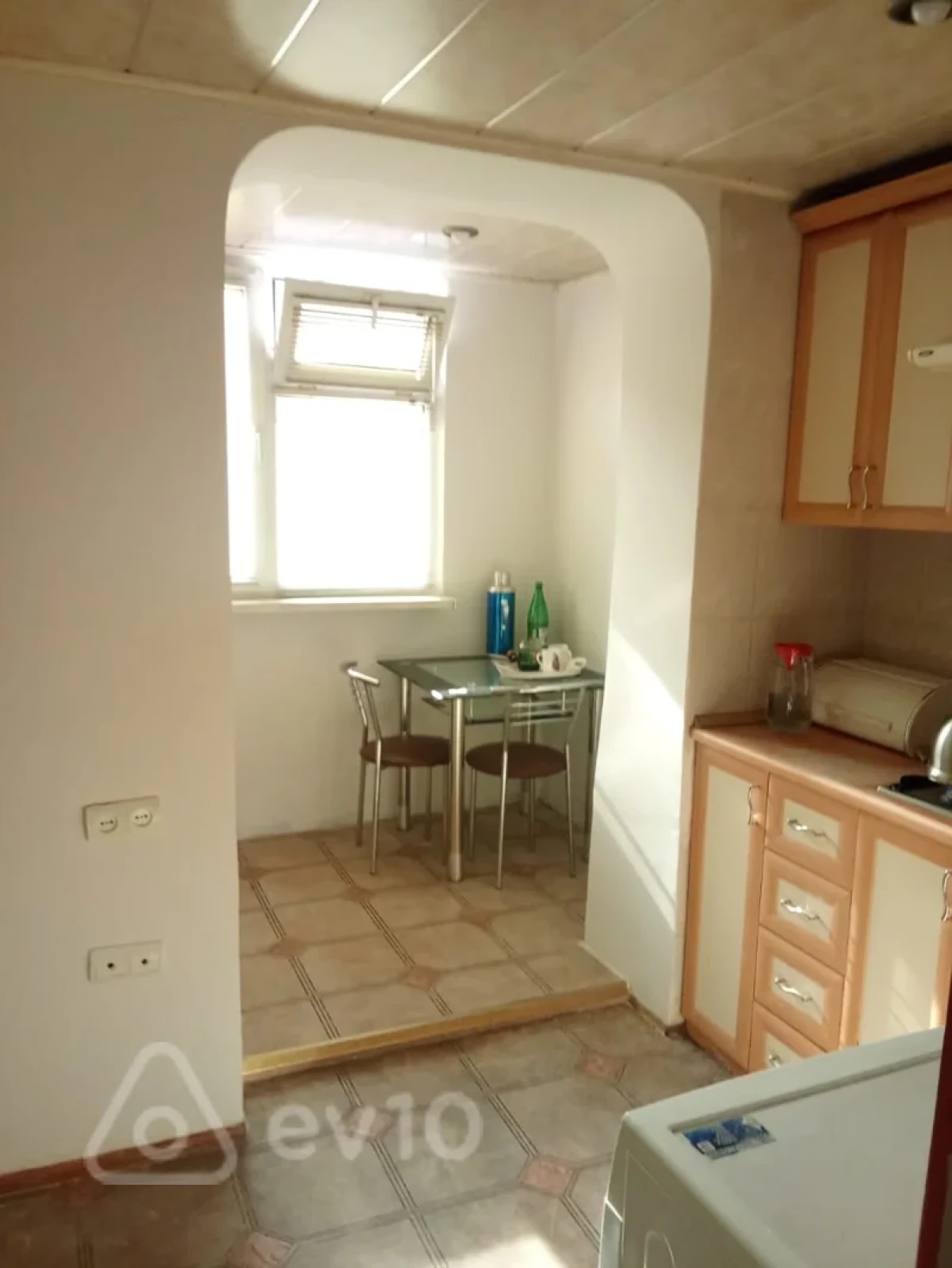 Kirayə verilir 3 otaqlı köhnə tikili 62 m²