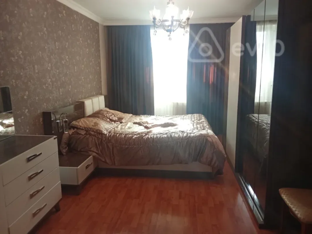 Kirayə verilir 3 otaqlı köhnə tikili 62 m²