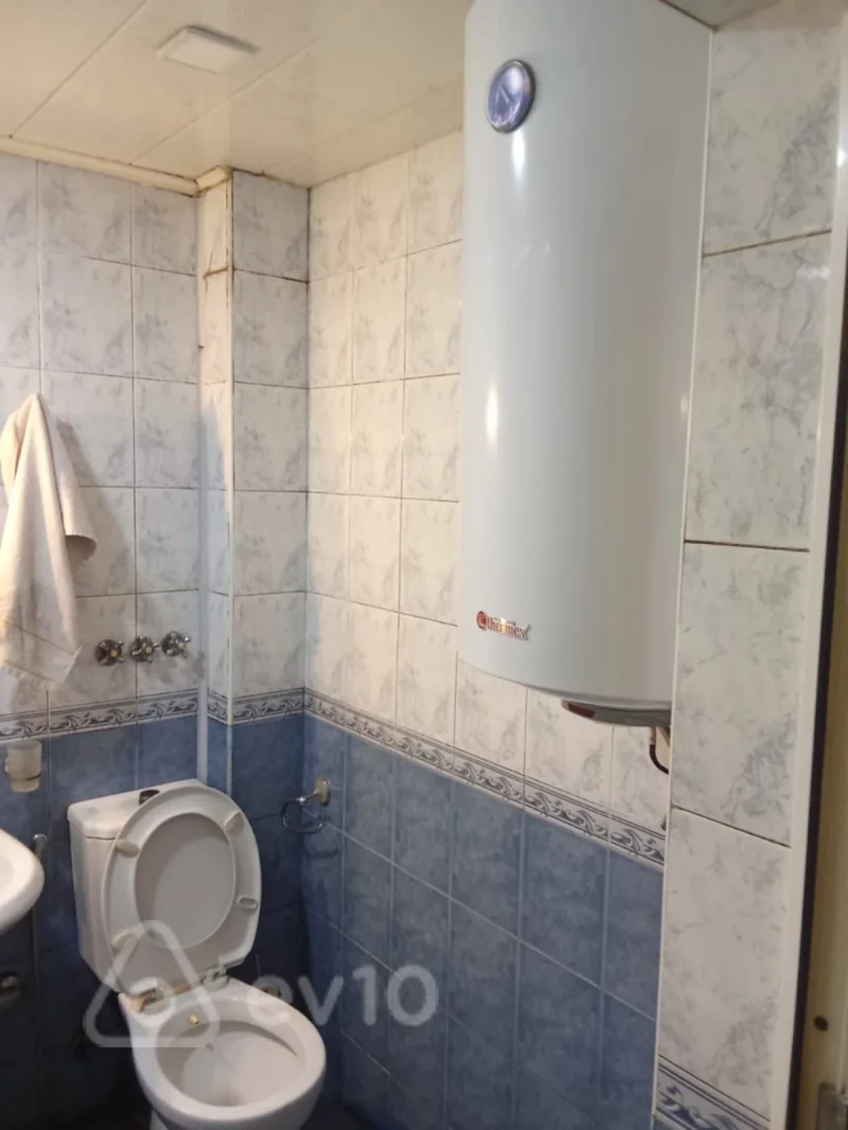 Kirayə verilir 3 otaqlı köhnə tikili 62 m²