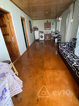 Satılır 3 otaqlı həyət evi 6 m²