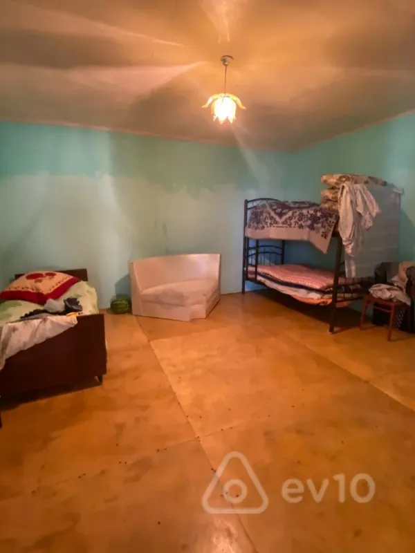 Satılır 3 otaqlı həyət evi 6 m²