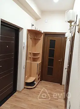 Kirayə verilir 3 otaqlı yeni tikili 70 m²