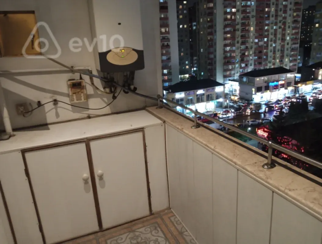 Kirayə verilir 3 otaqlı yeni tikili 70 m²