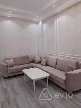 Kirayə verilir 2 otaqlı yeni tikili 86 m²