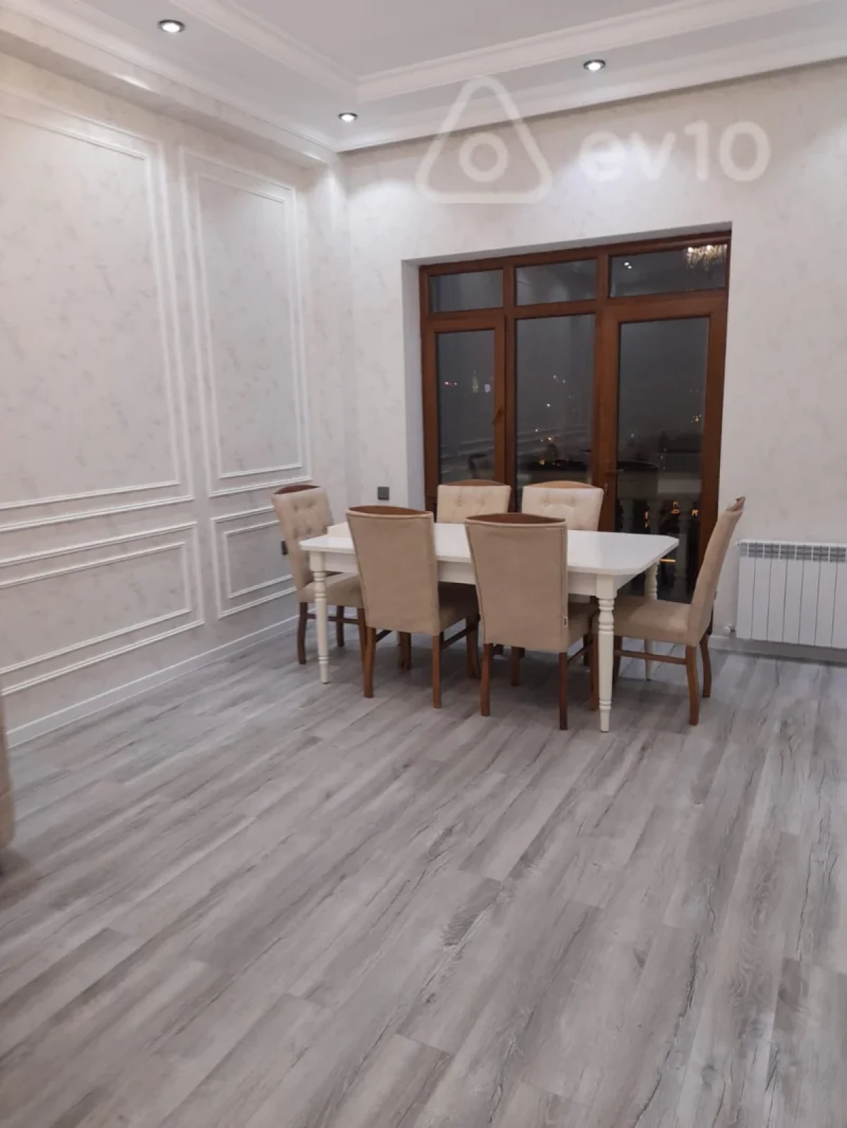 Kirayə verilir 2 otaqlı yeni tikili 86 m²