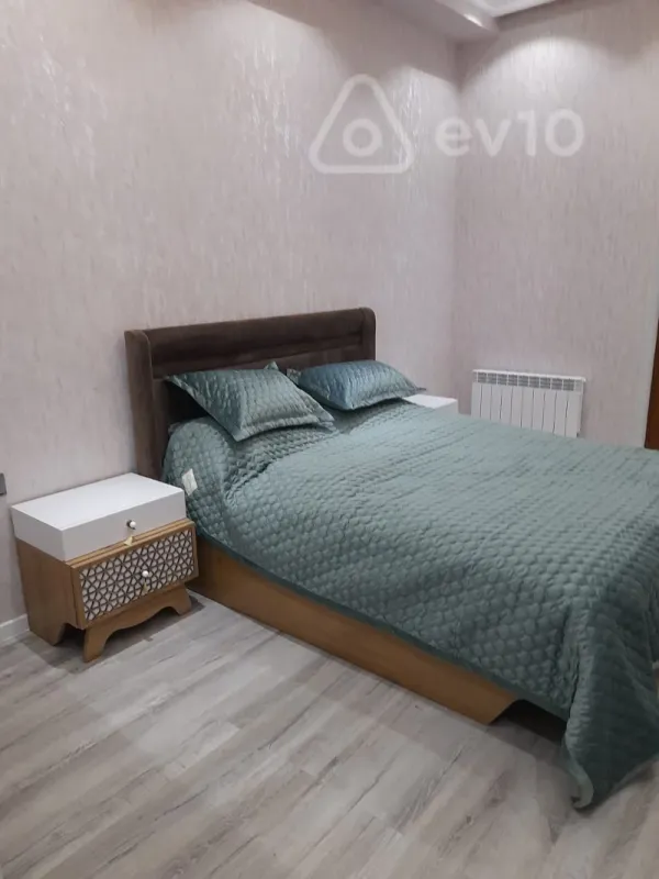 Kirayə verilir 2 otaqlı yeni tikili 86 m²