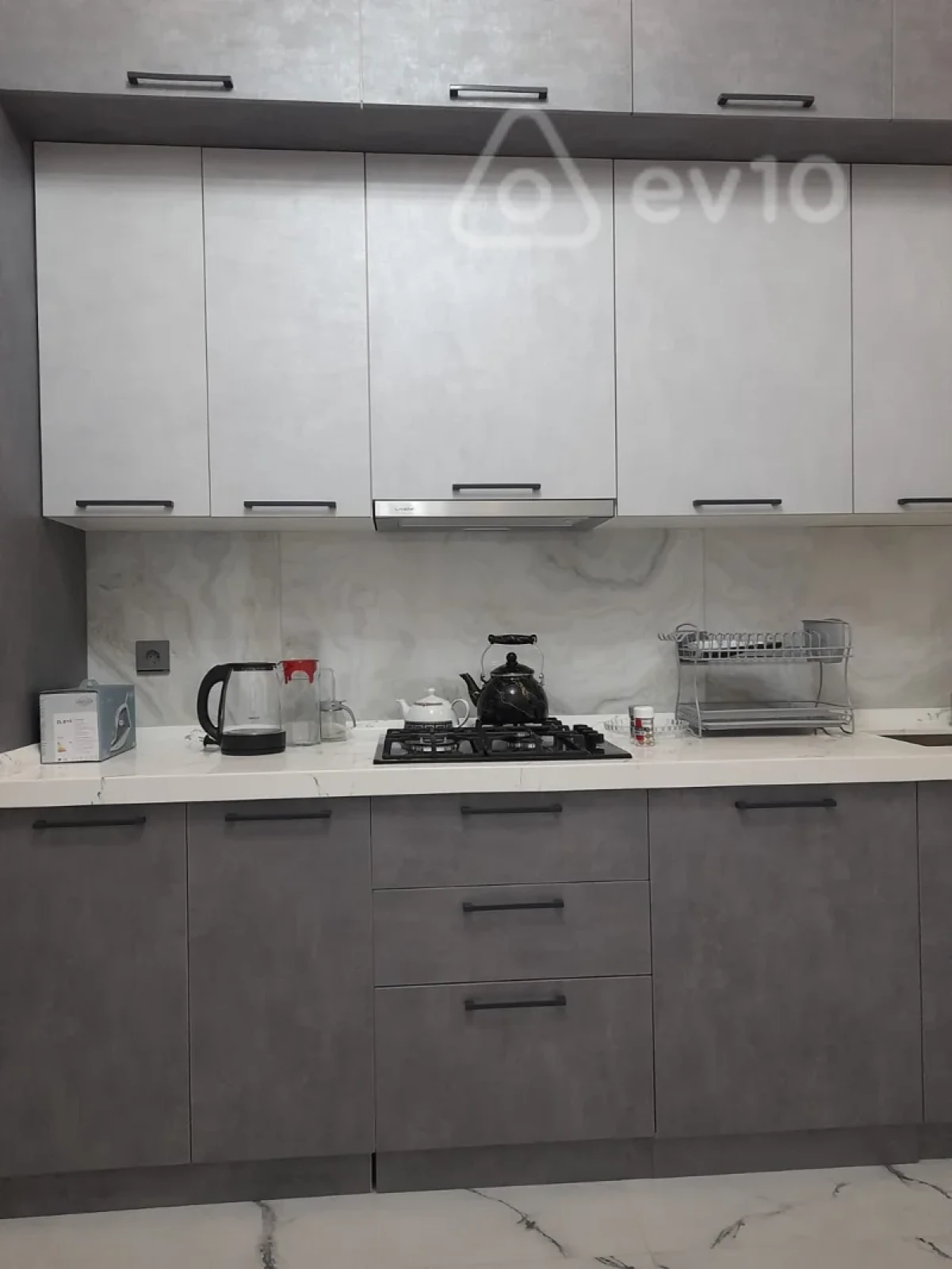 Kirayə verilir 2 otaqlı yeni tikili 86 m²