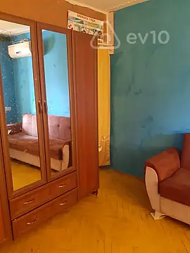 Kirayə verilir 2 otaqlı köhnə tikili 52 m²