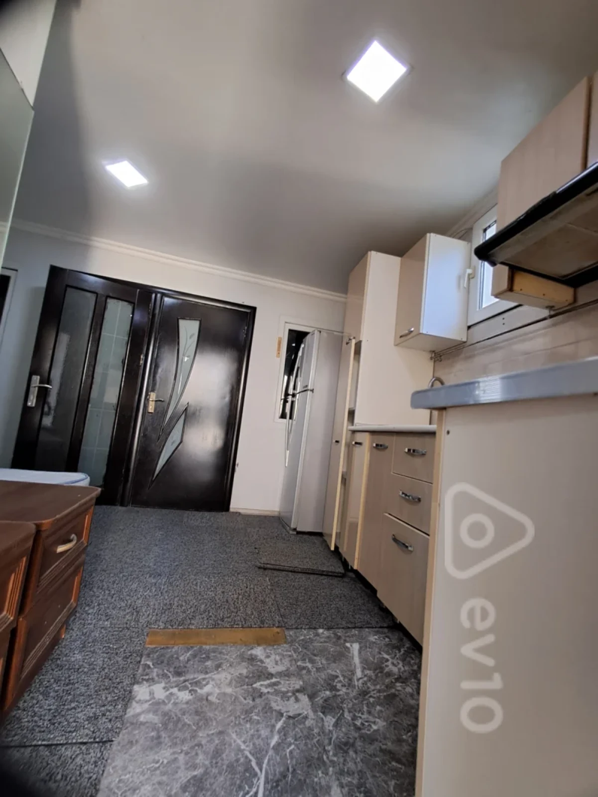Satılır 3 otaqlı həyət evi 40 m²