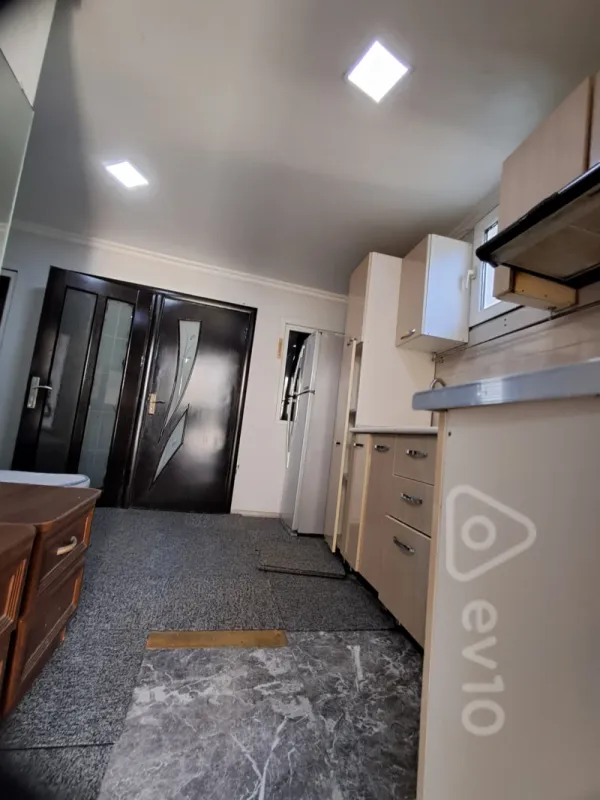 Satılır 3 otaqlı həyət evi 40 m²