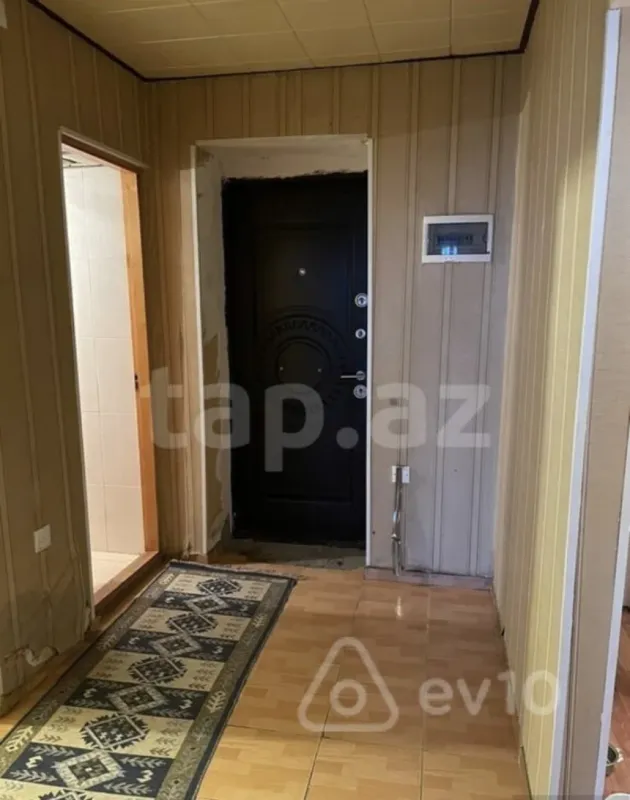 Kirayə verilir 2 otaqlı köhnə tikili 70 m²