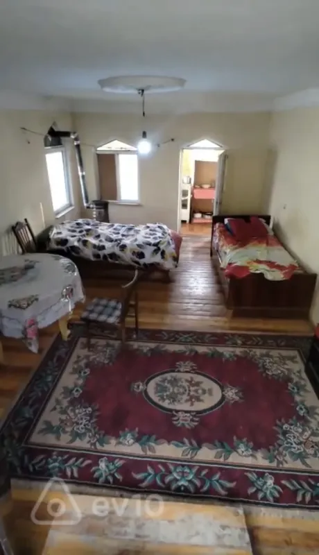 Kirayə verilir 1 otaqlı həyət evi 30 m²