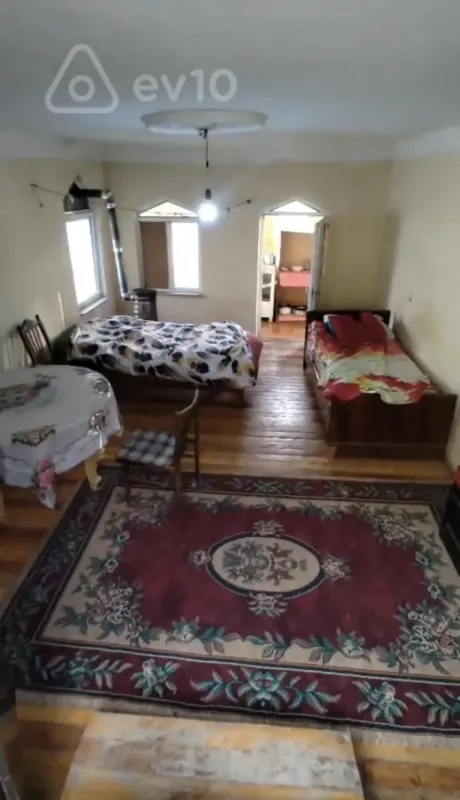 Kirayə verilir 1 otaqlı həyət evi 30 m²