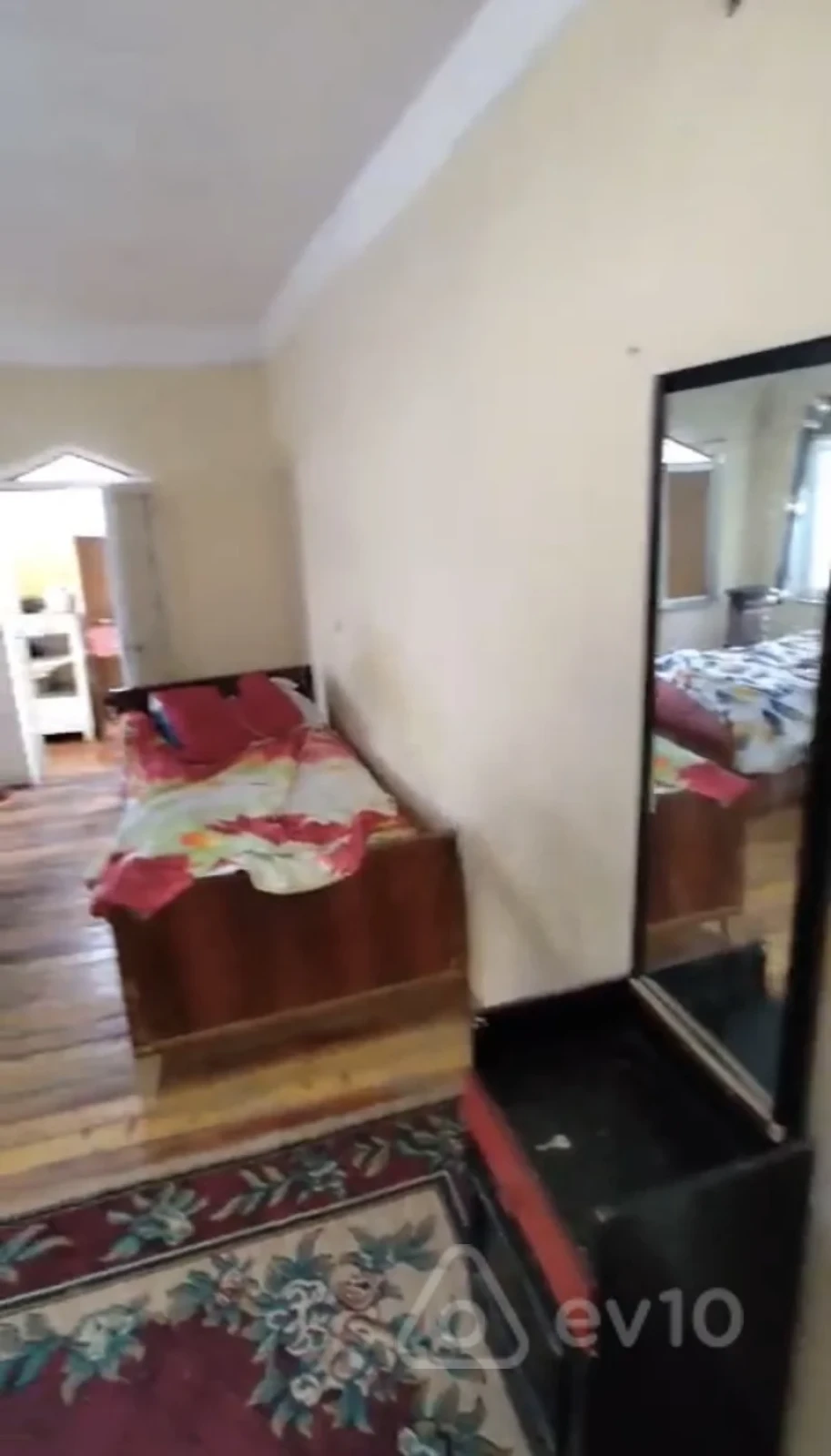 Kirayə verilir 1 otaqlı həyət evi 30 m²