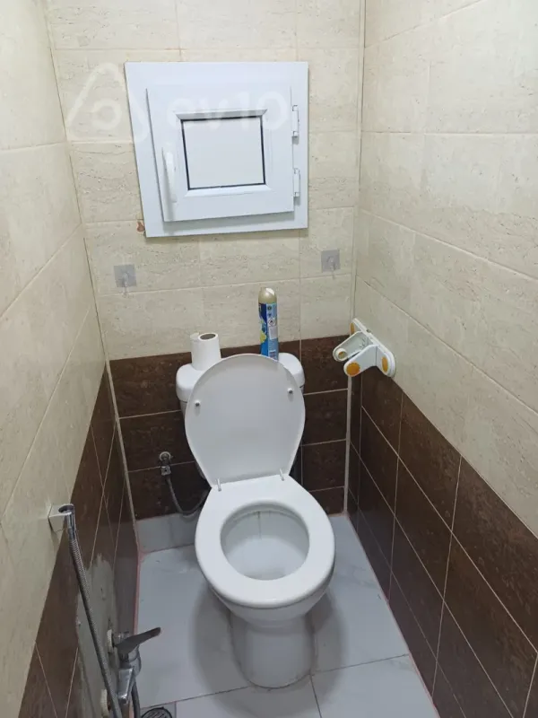 Kirayə verilir 2 otaqlı köhnə tikili 66 m²