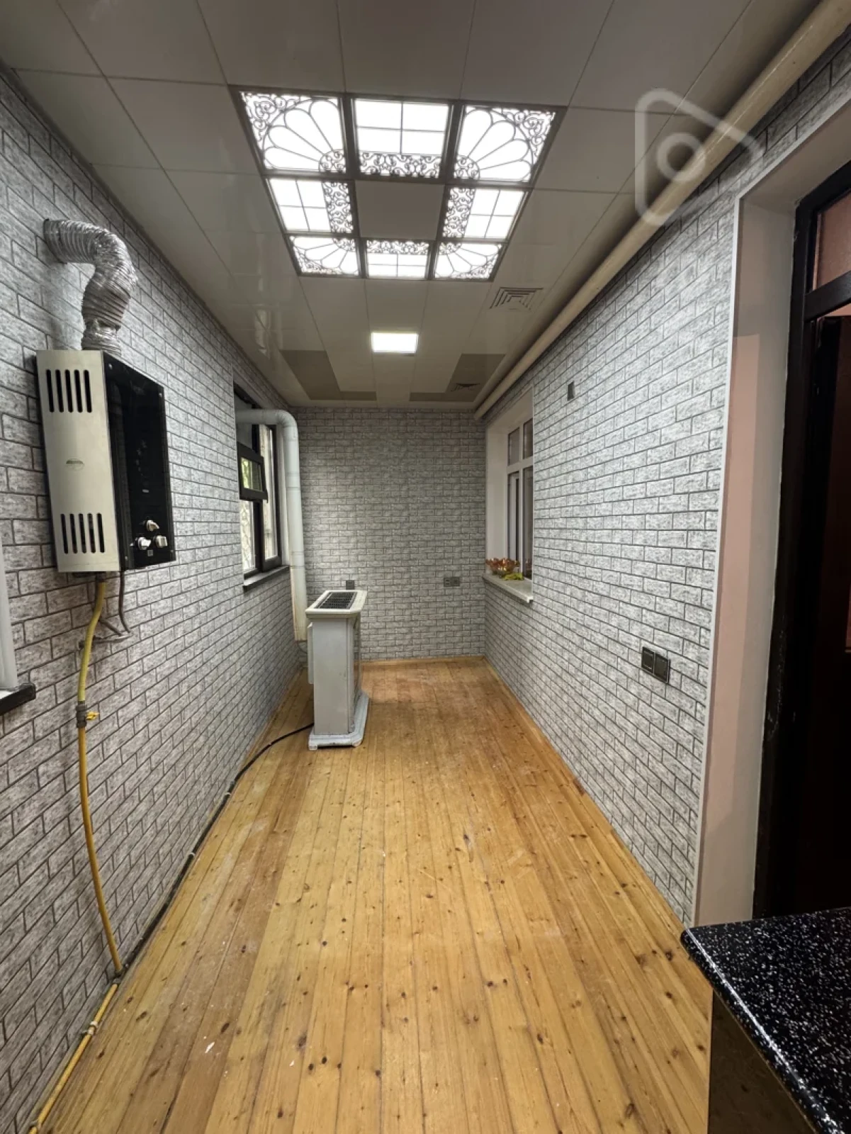 Satılır 3 otaqlı köhnə tikili 50 m²