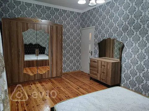 Kirayə verilir 4 otaqlı həyət evi 100 m²